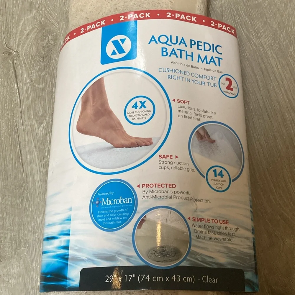 One Aqua Pedic Bath Mat new never used